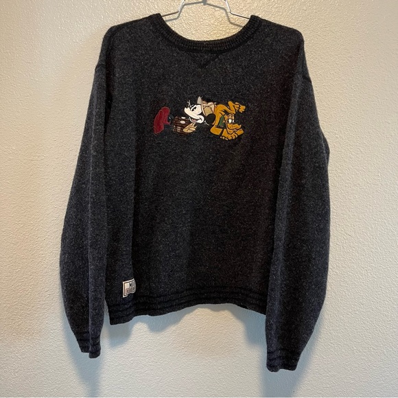 The Disney Store Mickey Outdoors Sweatshirt Pluto Gray Large Lama Embroidered - Picture 1 of 7